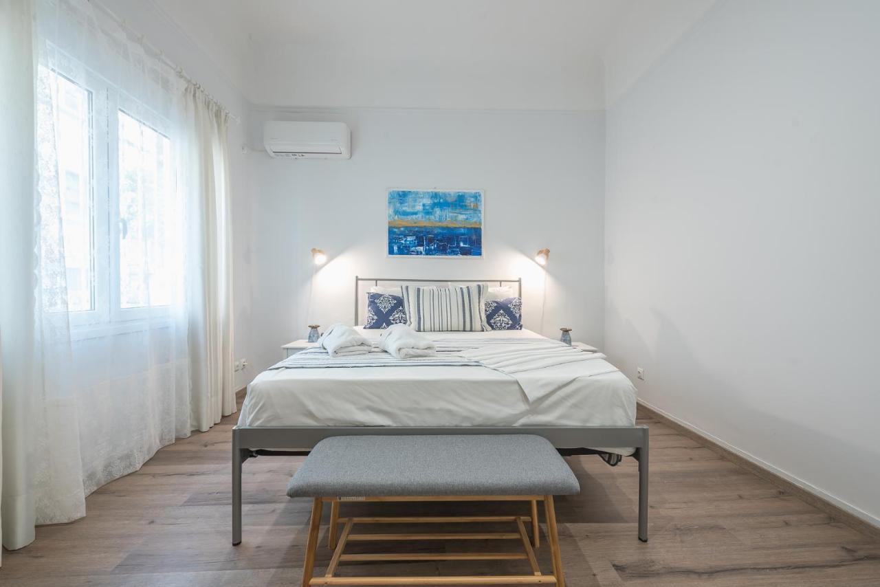 Spacious Family Home In Thisio By Cloudkeys Афины Экстерьер фото